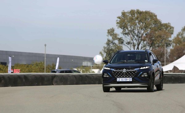 How to Correctly Install a Performance Short Shifter in a Honda S2000 for Quicker Gear Changes?